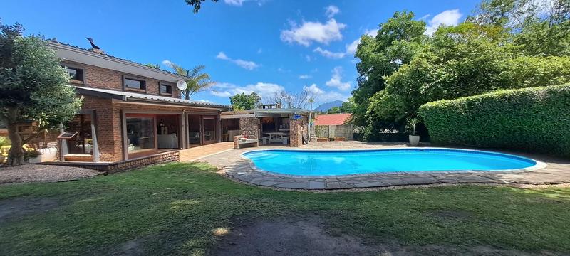 4 Bedroom Property for Sale in Dormehls Drift Western Cape